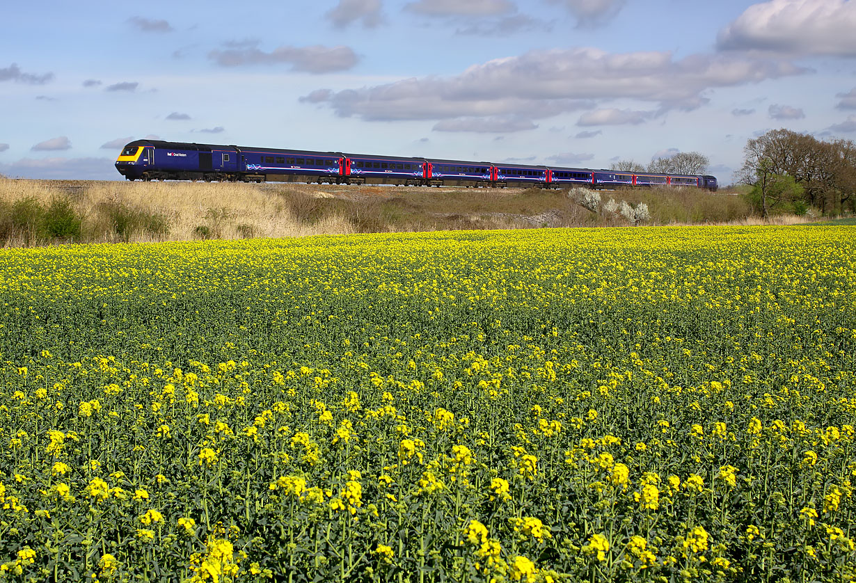 43128 Uffington 7 April 2011