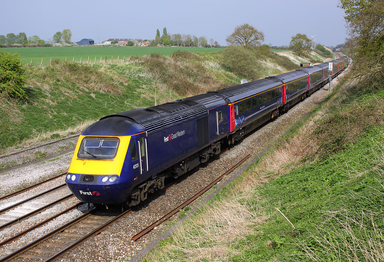 43131 Compton Beauchamp 17 April 2011