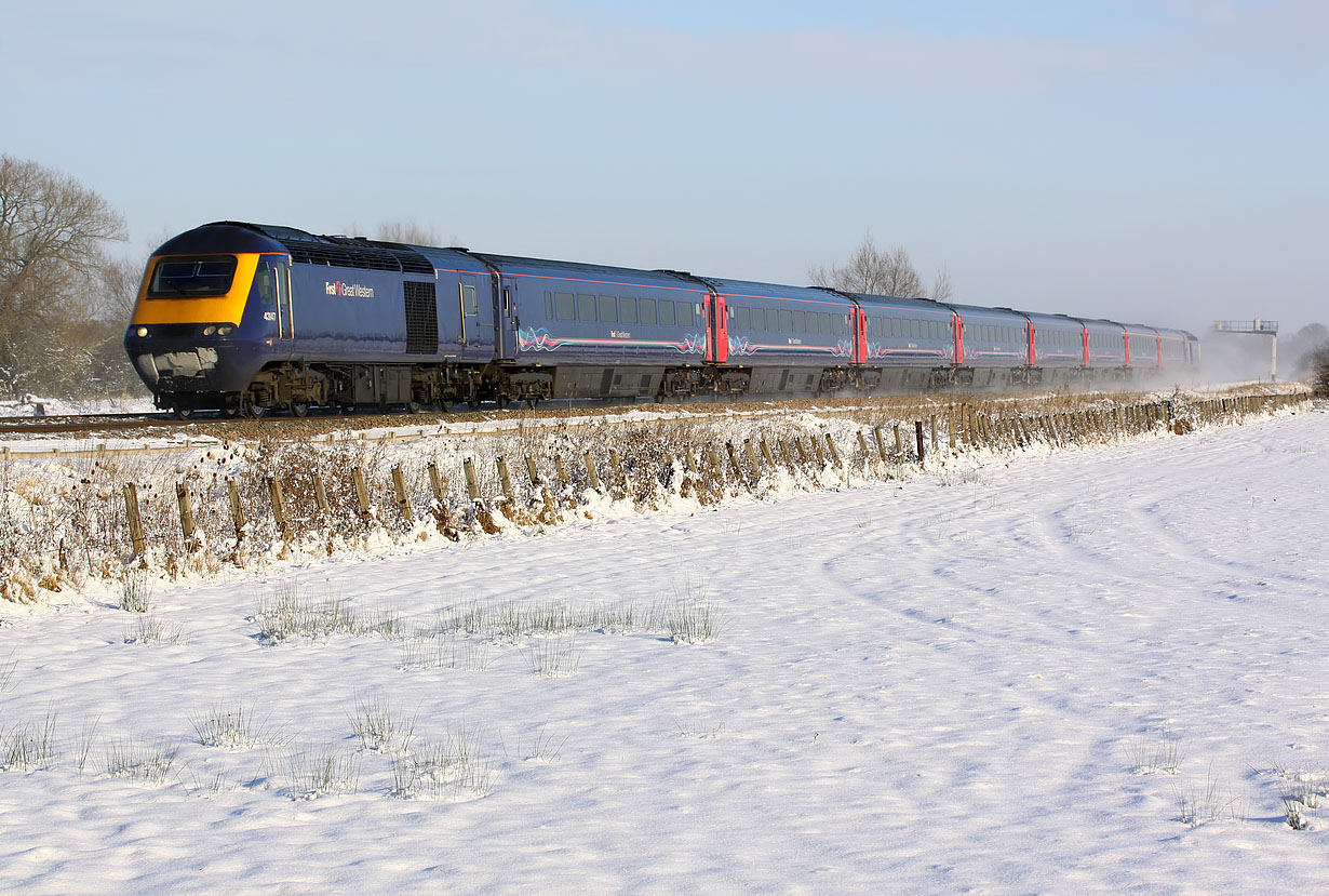 43147 Shrivenham (Ashbury Crossing) 7 January 2010