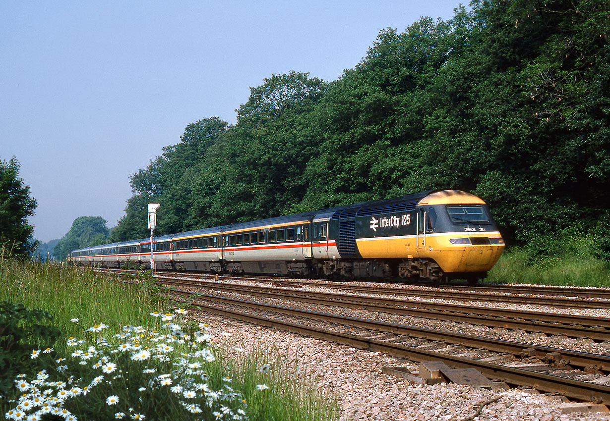 43148 Woodley 14 June 1987