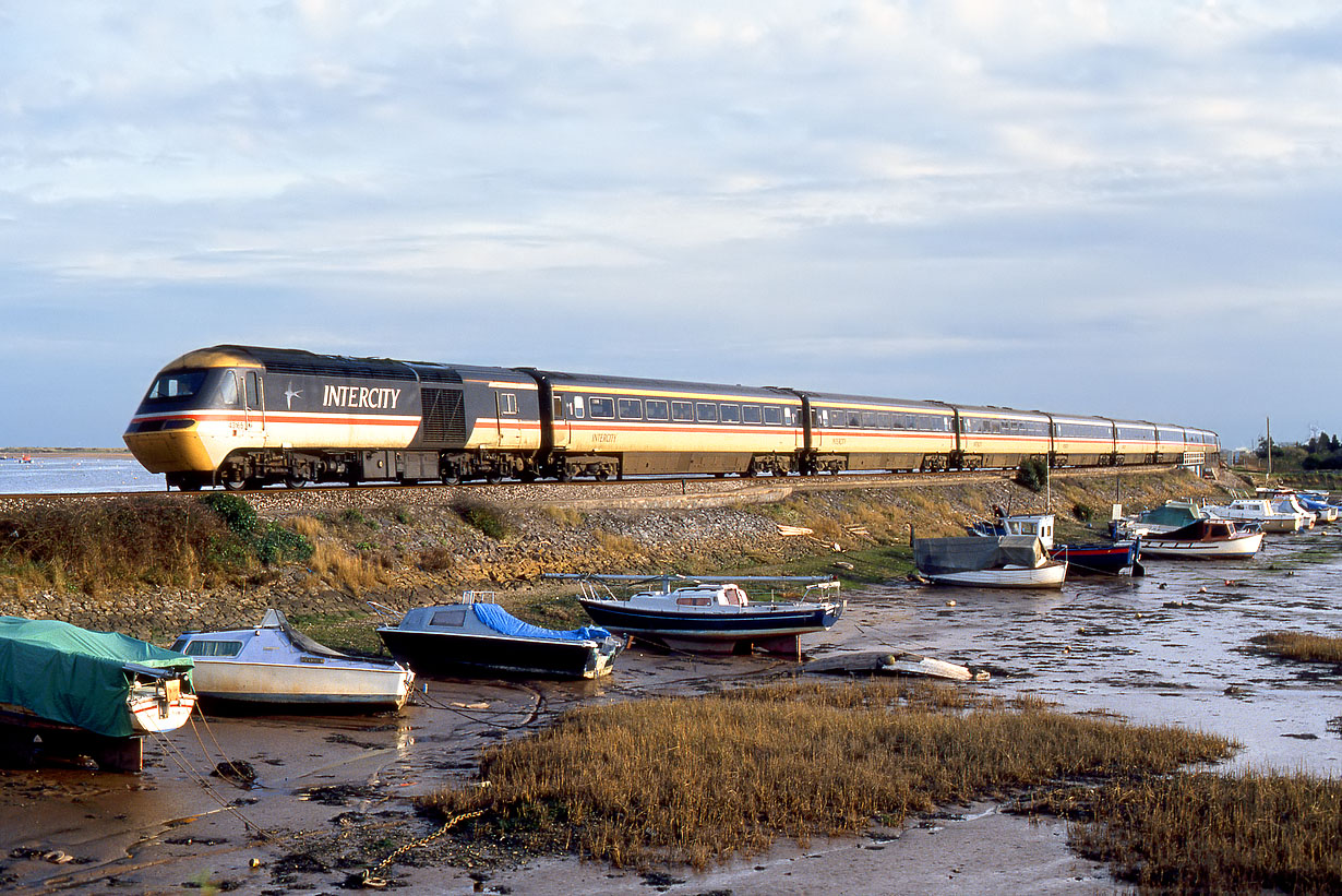 43165 Cockwood Harbour 19 March 1994