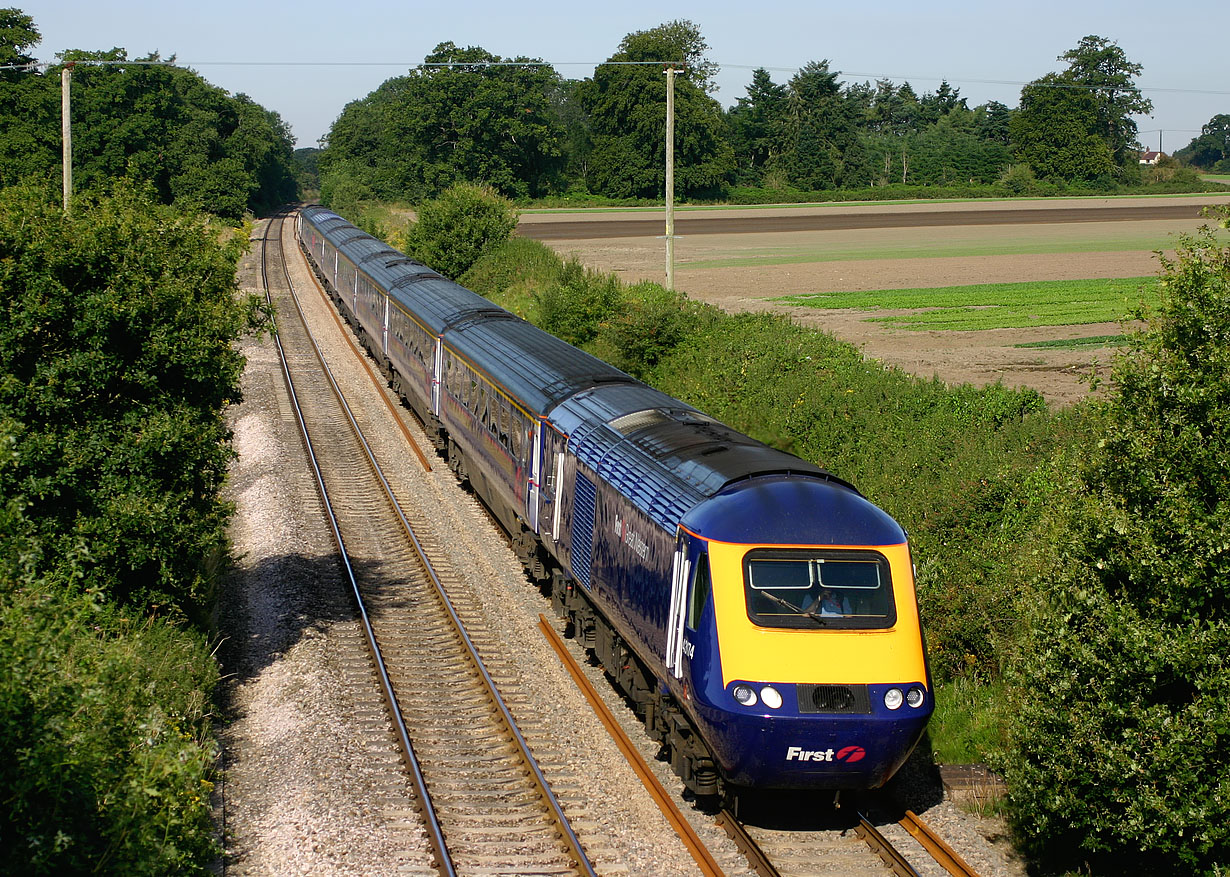 43174 Manningford Bruce 9 August 2007