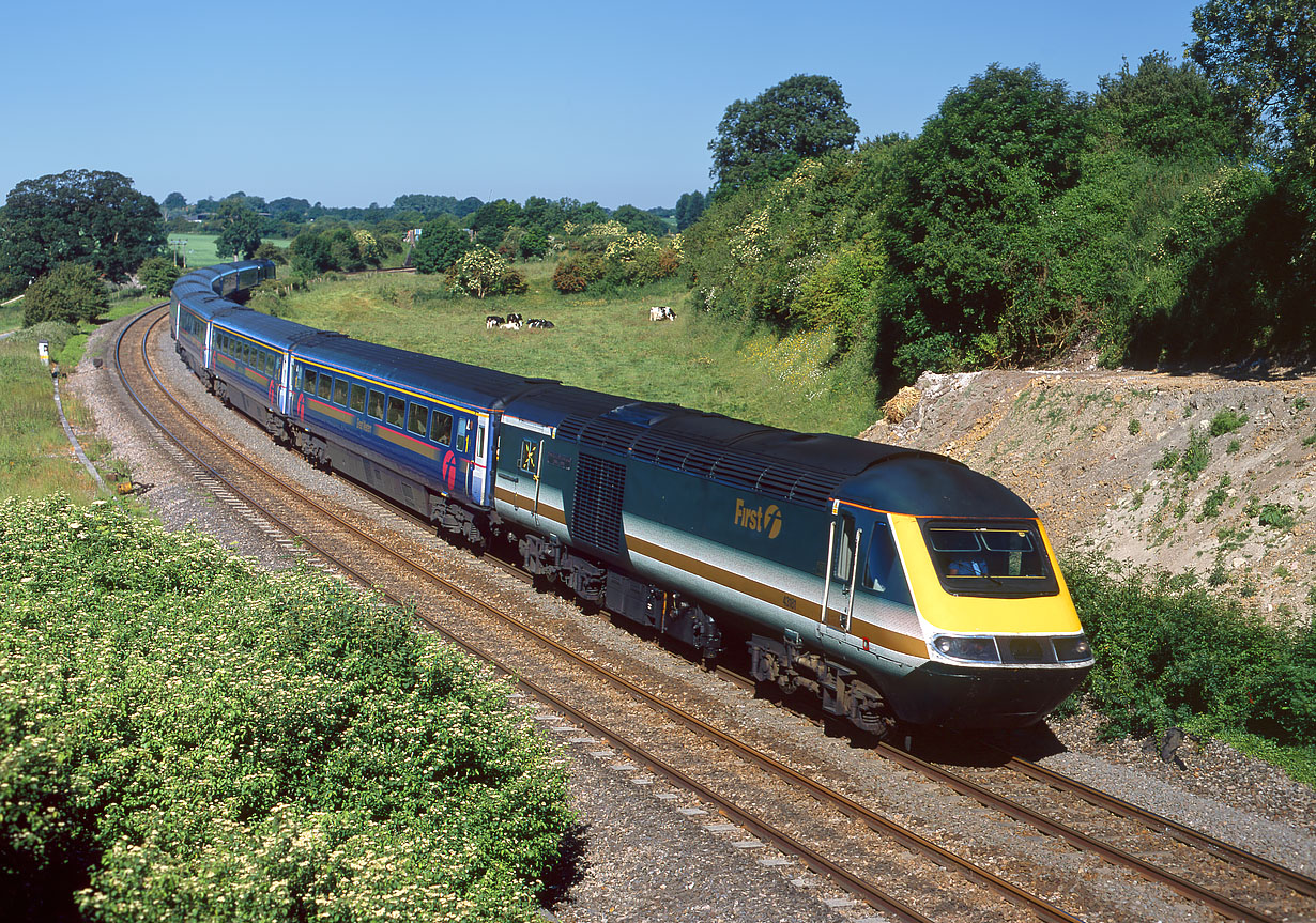 43181 Crofton 15 June 2004