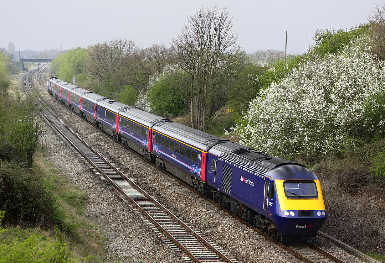 43182 Up Hatherley 6 April 2009