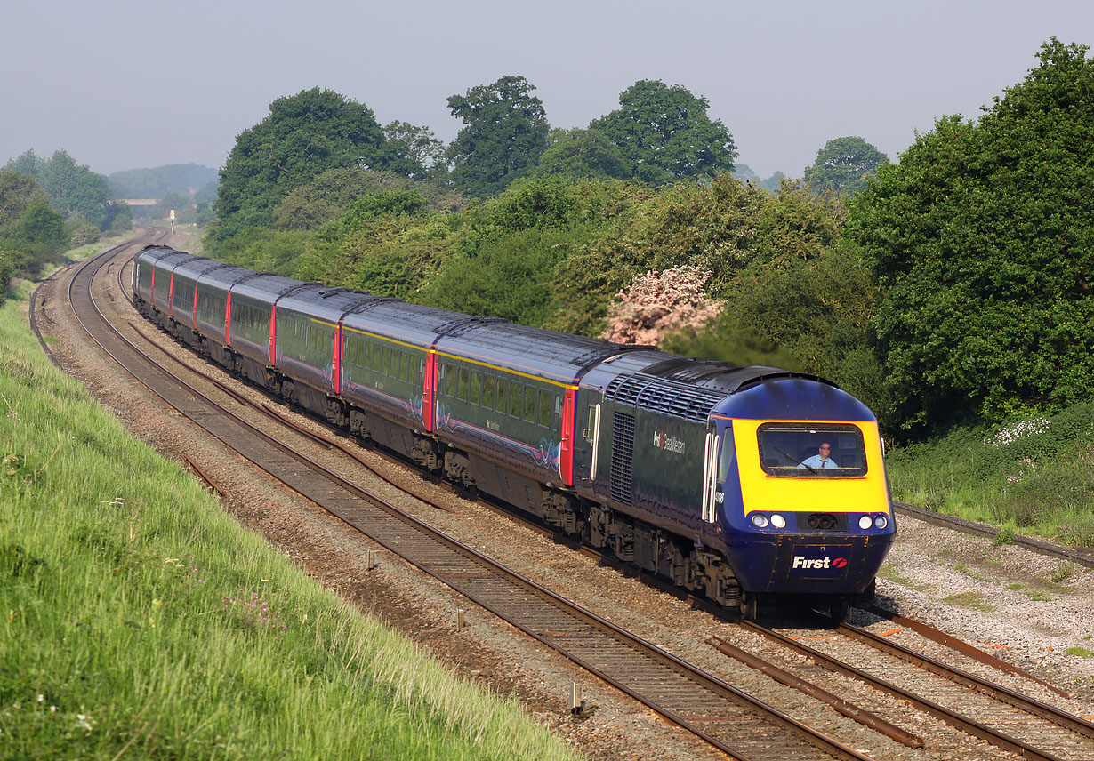 43186 Compton Beauchamp 5 June 2010
