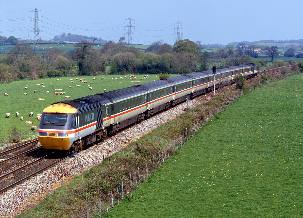 43188 Tiverton Parkway 1 May 1994