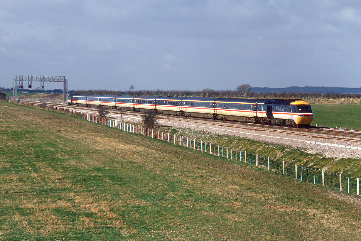 43189 Denchworth (Circourt Bridge) 16 March 1994