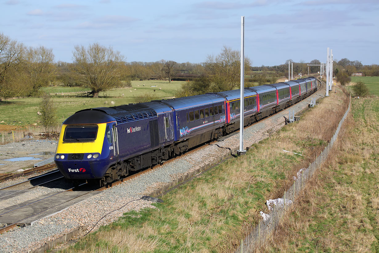 43196 Shrivenham (Ashbury Crossing) 13 March 2017
