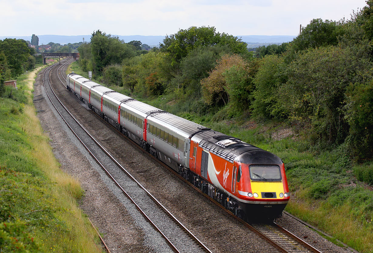 43305 Up Hatherley 13 August 2017