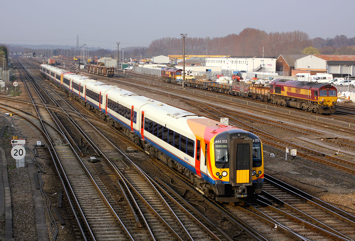 444012 & 444020 Eastleigh 21 March 2009