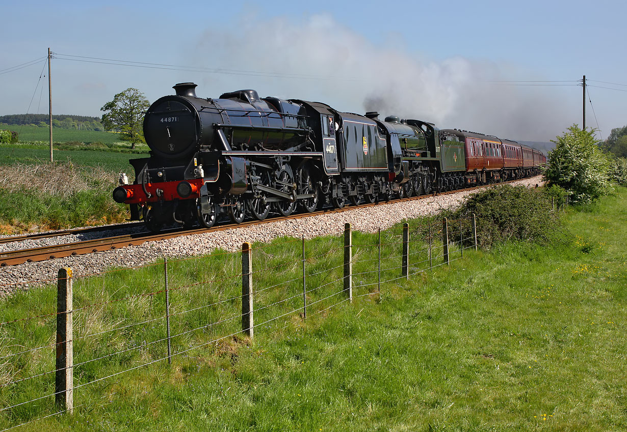 44871 & 30777 Little Bedwyn 22 May 2010