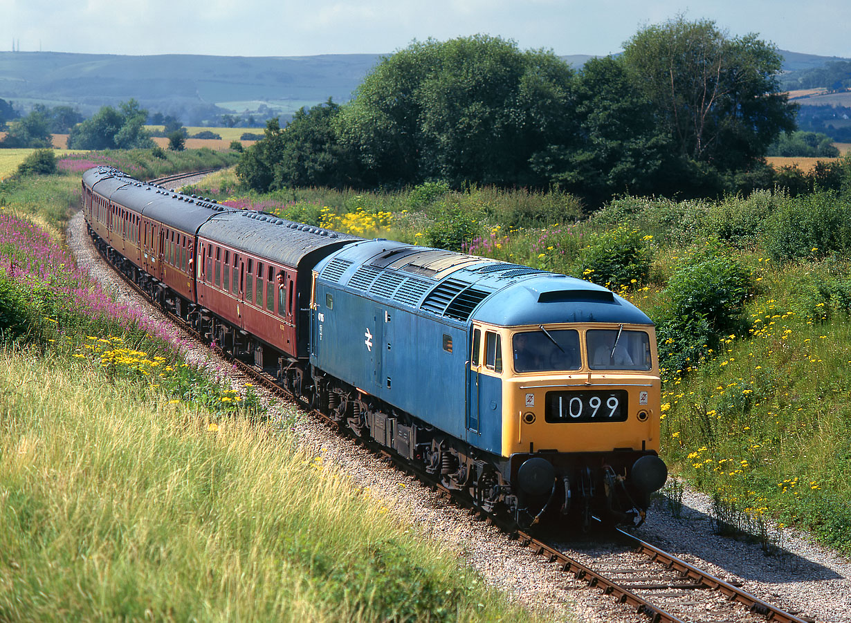 47105 Hailes 20 July 2000