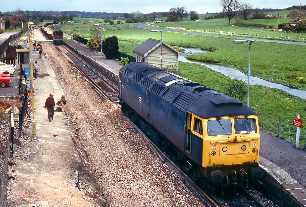 47107 Great Bedwyn 7 May 1983