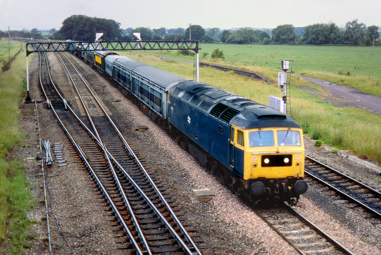 47159 Uffington 26 June 1982