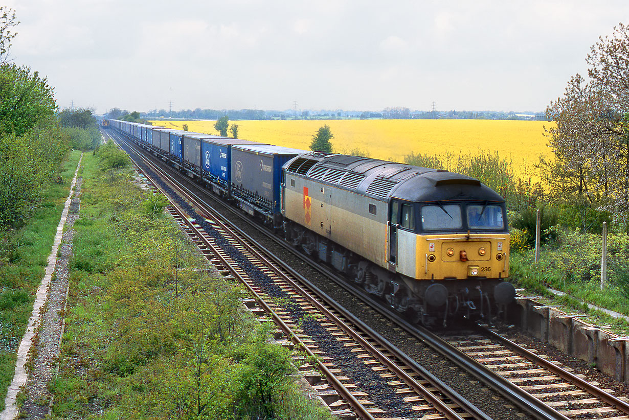 47236 Westenhanger 11 May 1996