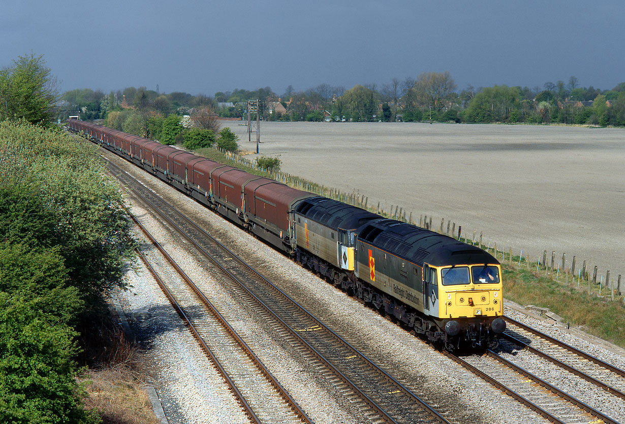 47286 & 47378 Milton 15 April 1997