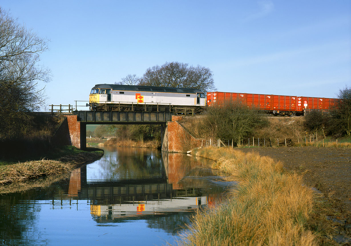 47305 Upper Heyford 14 February 1995