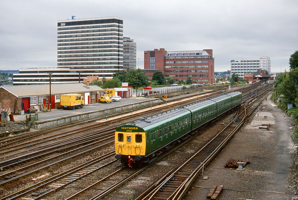 4732 Basingstoke 25 September 1988