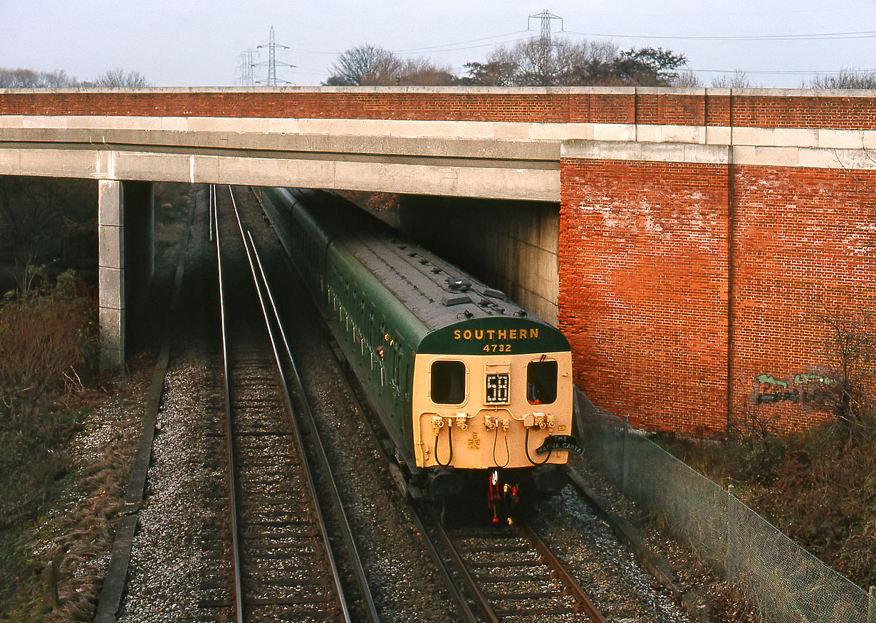 4732 Staines Moor 10 December 1989