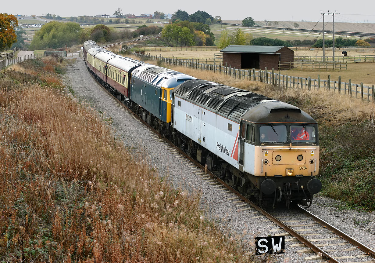 47376 & 47105 Southam 25 October 2003