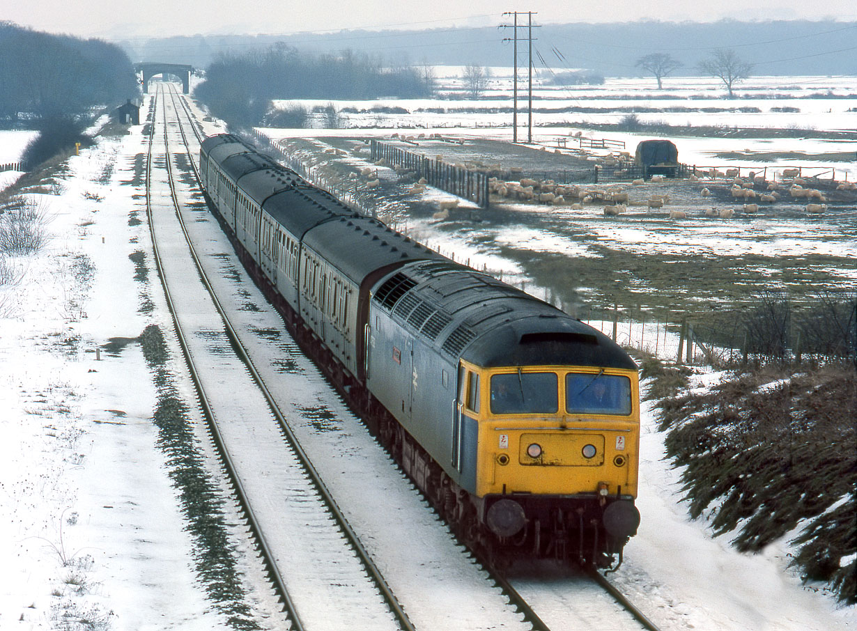 47508 Kingham 16 January 1982