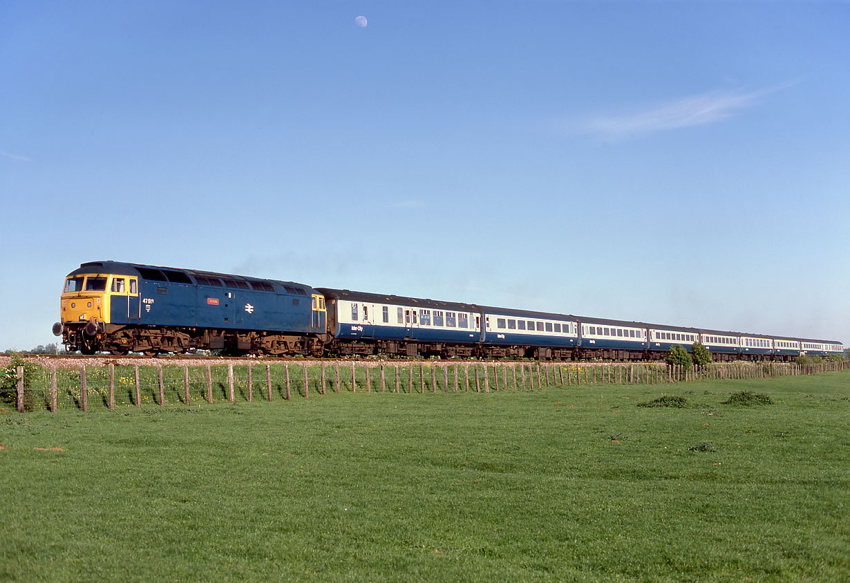 47513 Lyneham 30 May 1985