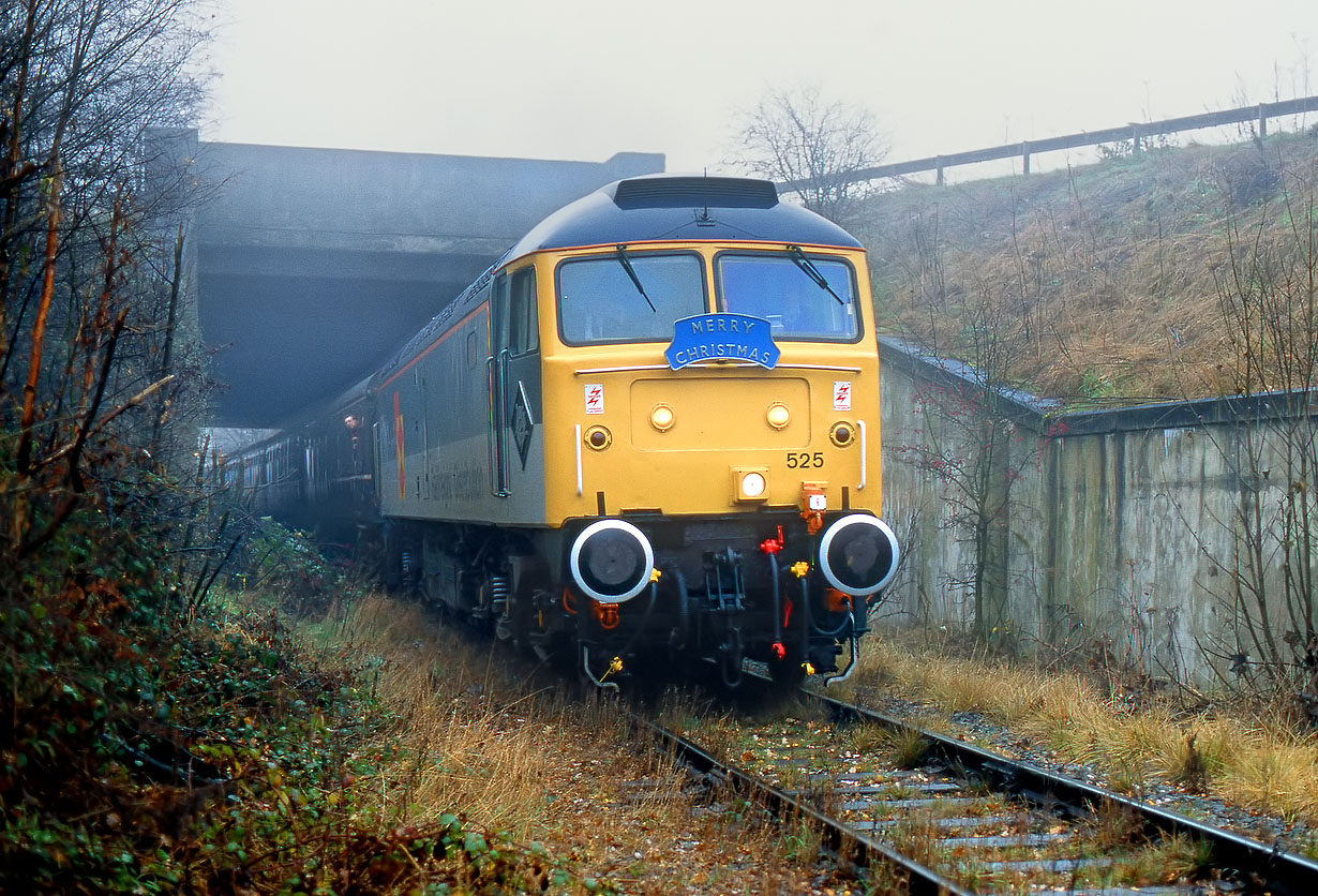 47525 Lower Kilburn 2 December 1995