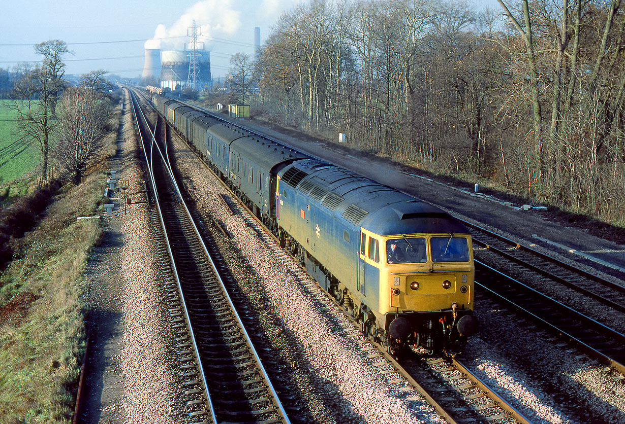 47560 South Moreton (Didcot East) 1 December 1983