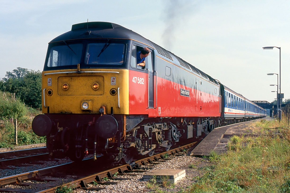 47582 Kingham 8 September 1991