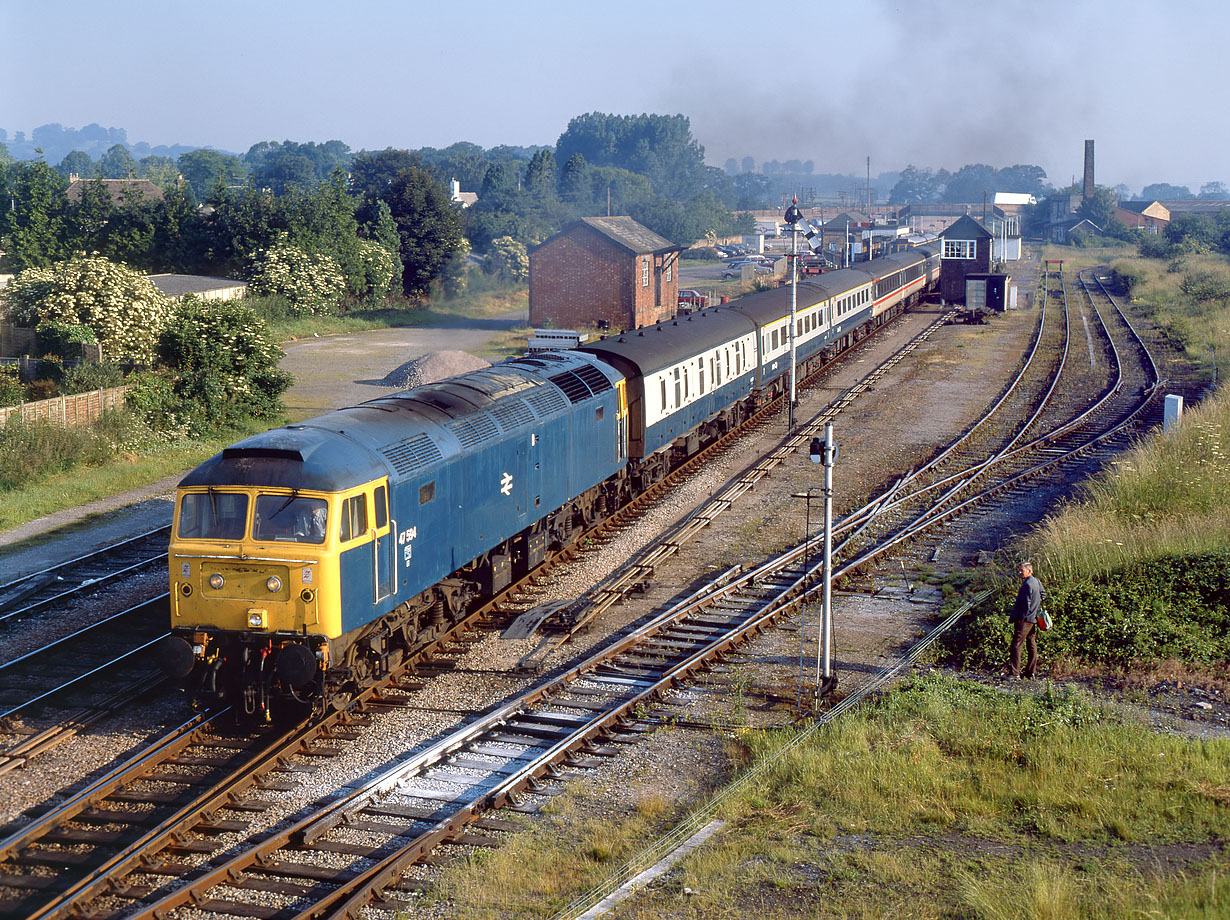 47594 Moreton-in-Marsh 3 July 1987