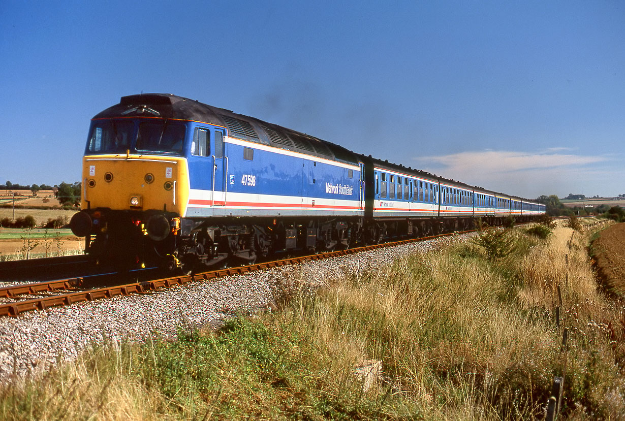 47598 Lyneham 9 September 1990