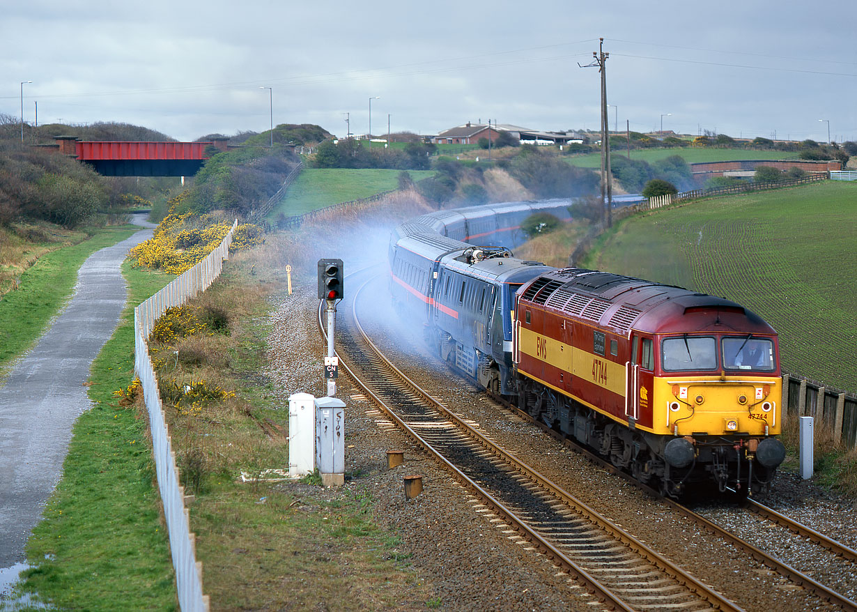 47744 & 91002 Hart 12 April 1998