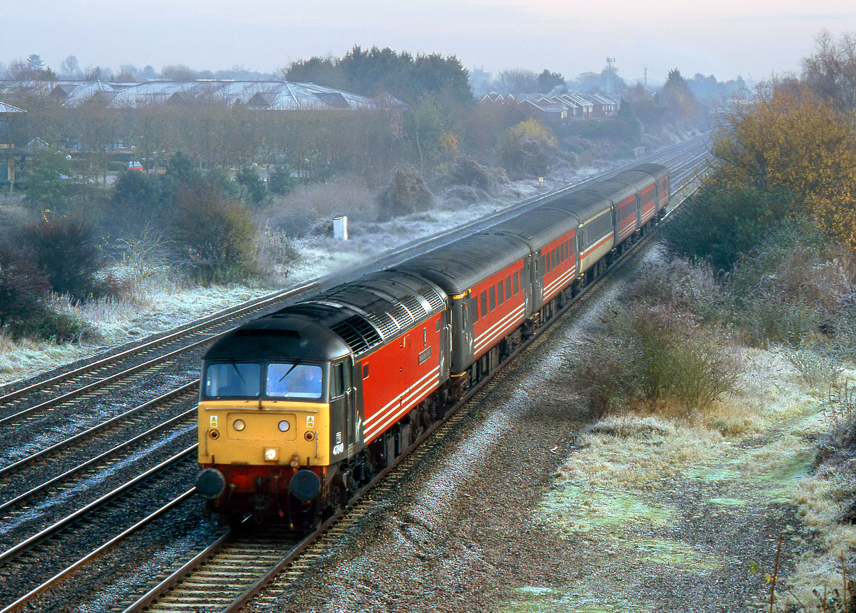 47849 White Waltham 2 December 2001