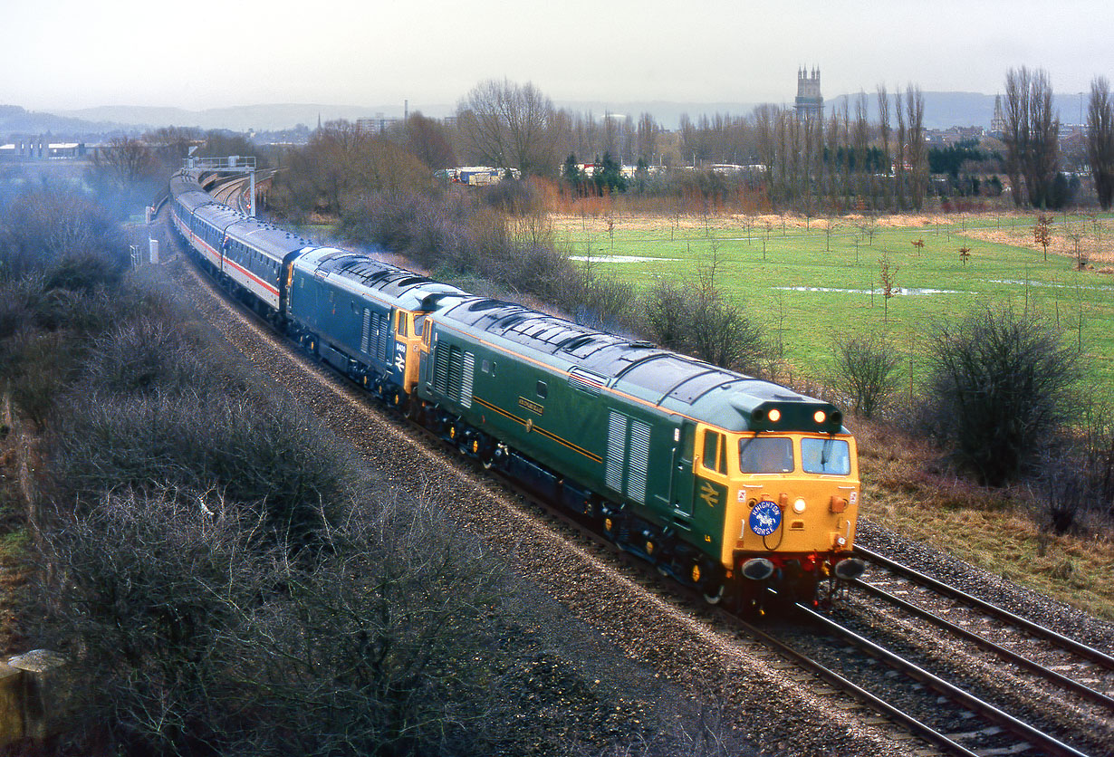 50007 & D400 Over 23 January 1993