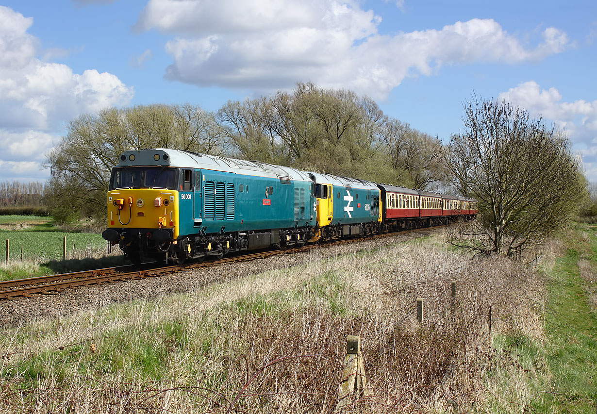 50008 & 50015 Castor 11 April 2015