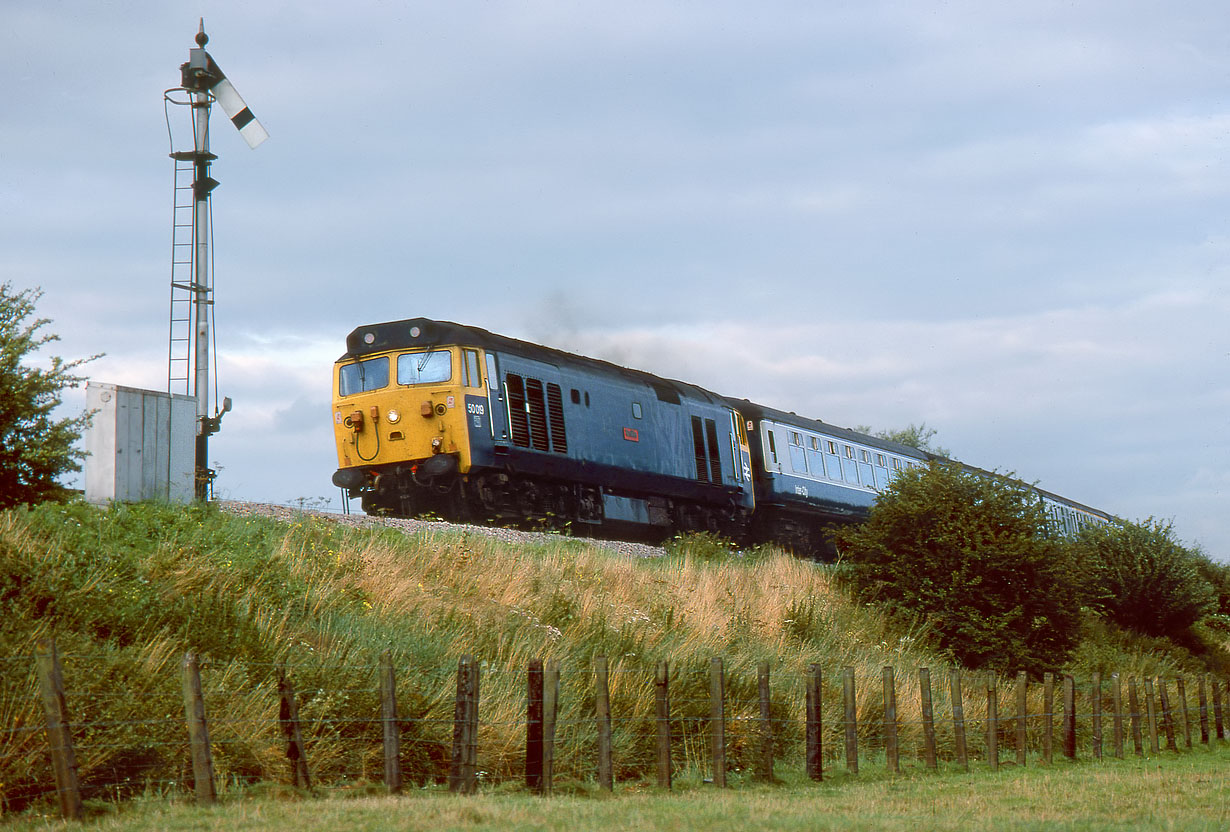 50019 Ascott-under-Wychwood 15 August 1982