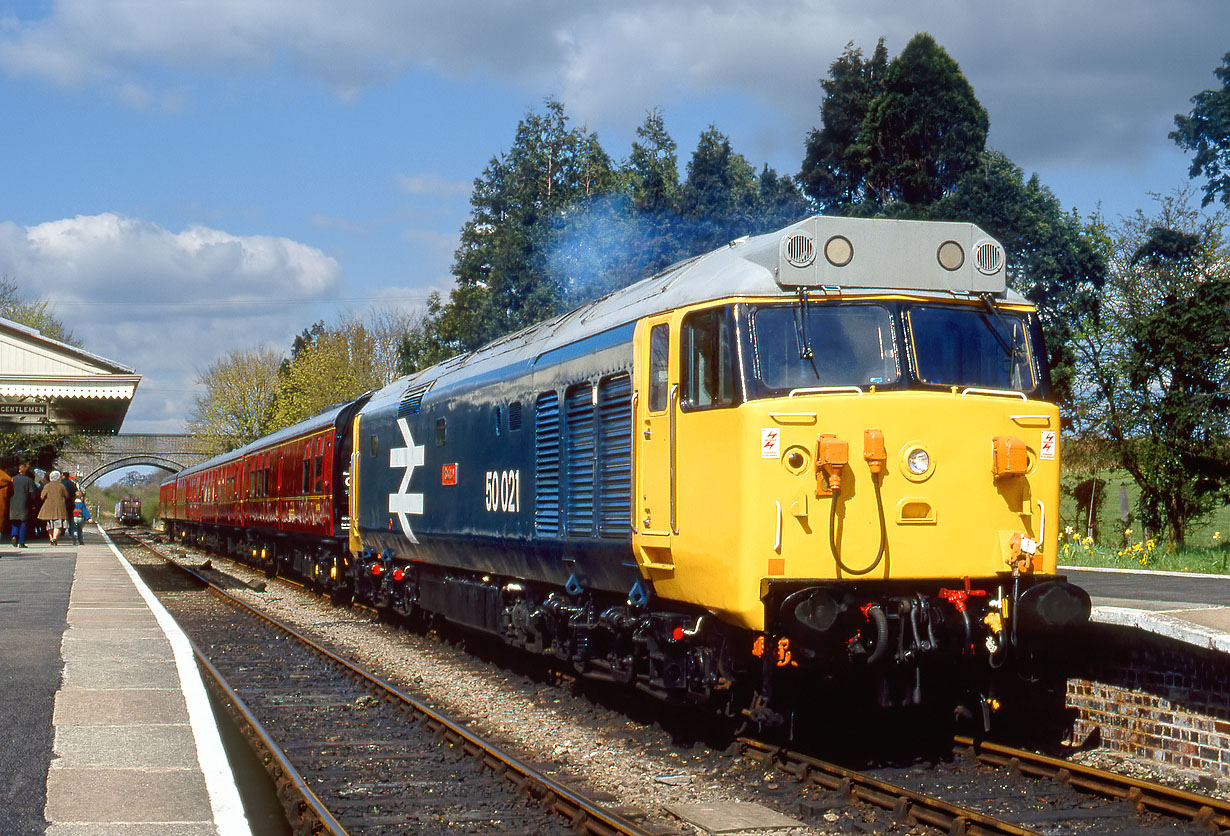 50021 Toddington 10 April 1994