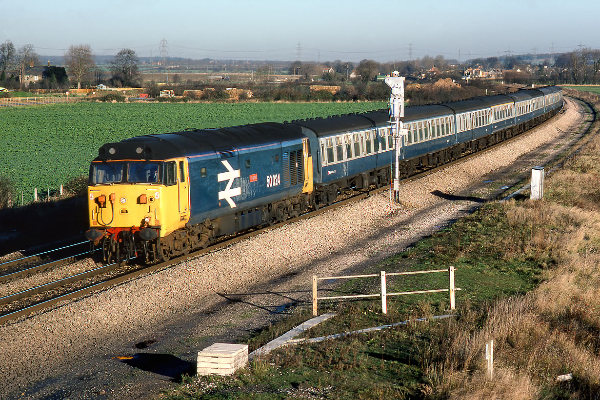 50024 Didcot North Junction 9 December 1986