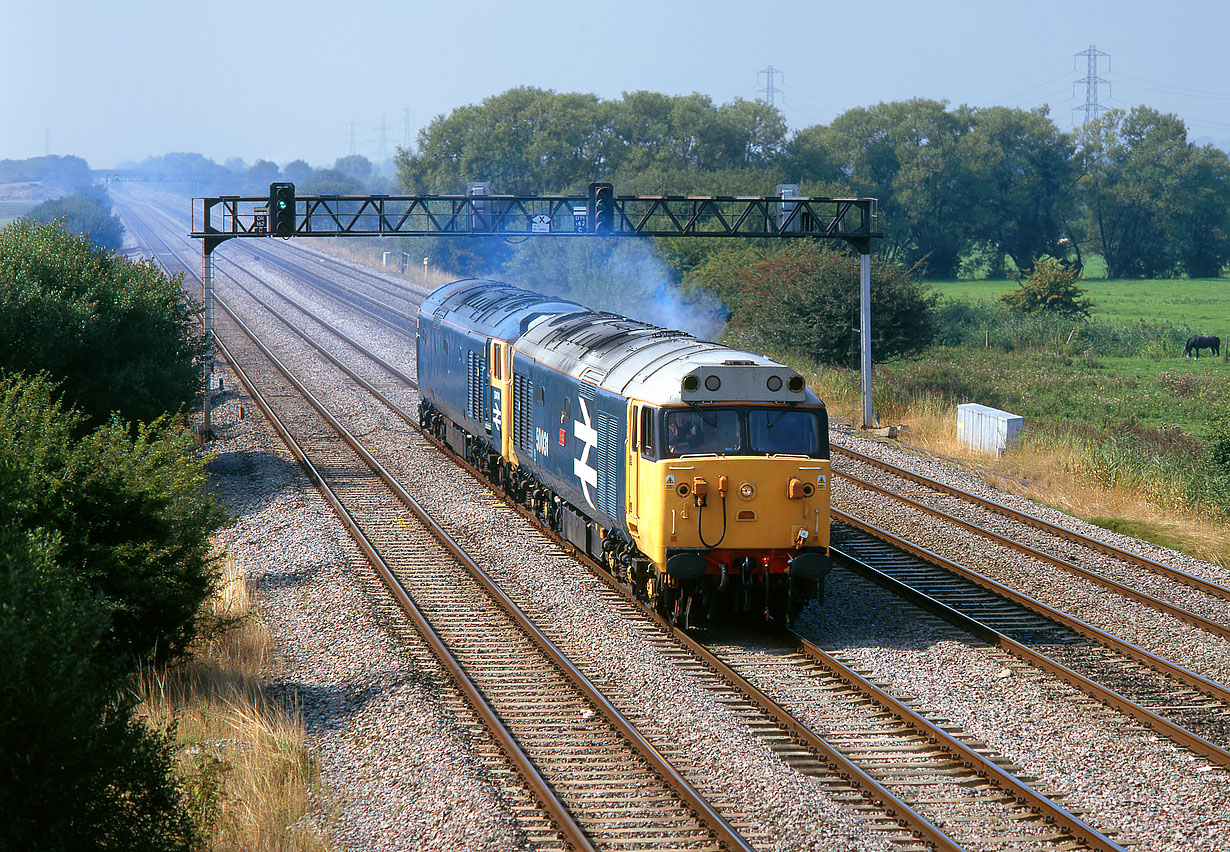 50031 & D444 Coedkernew 3 September 1999