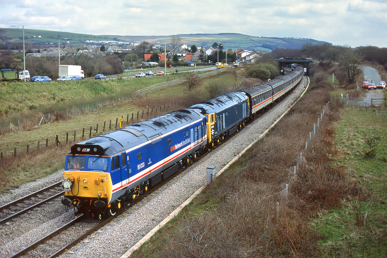 50033 & D400 Pencoed 4 April 1992