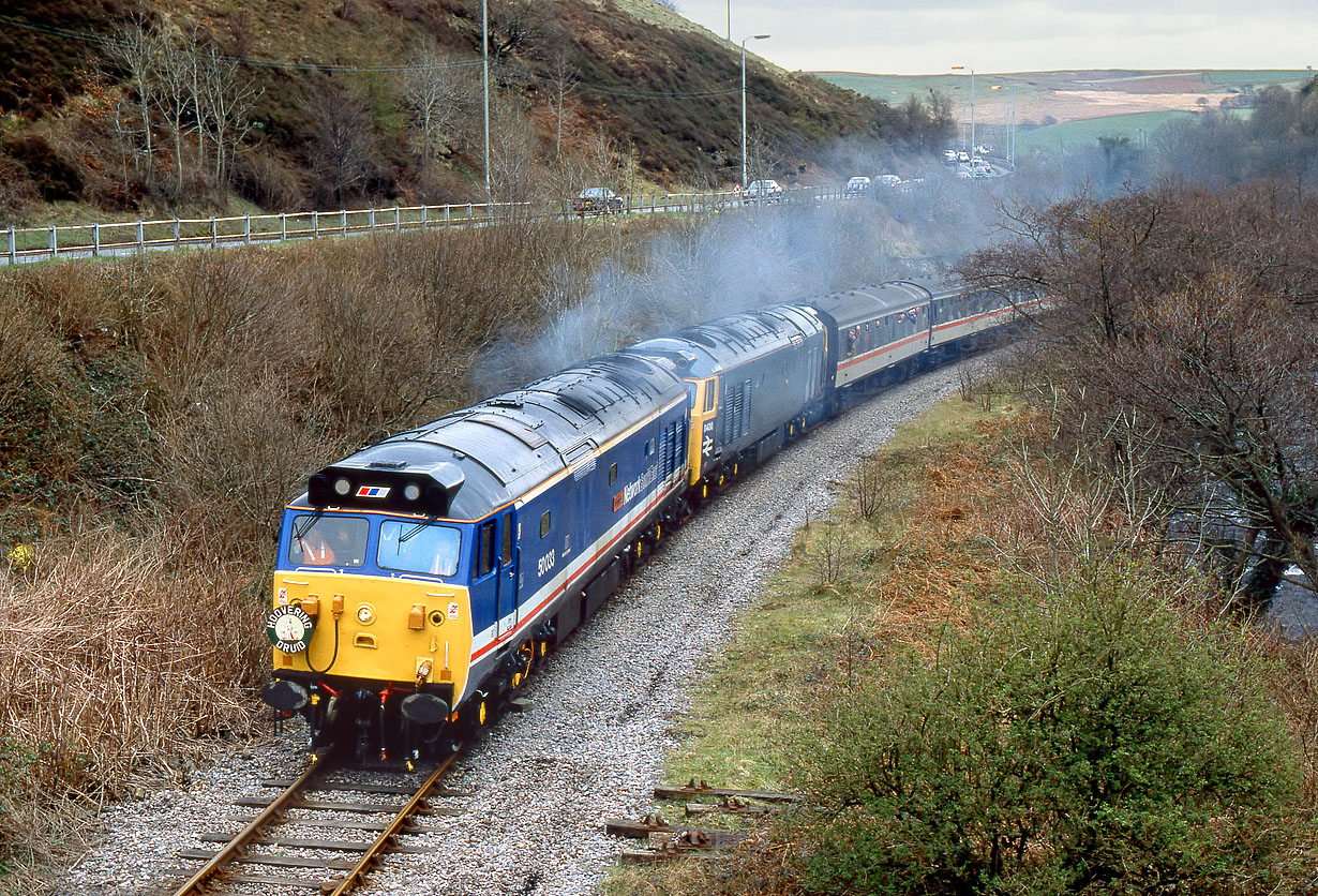 50033 & D400 Tylagwyn 4 April 1992