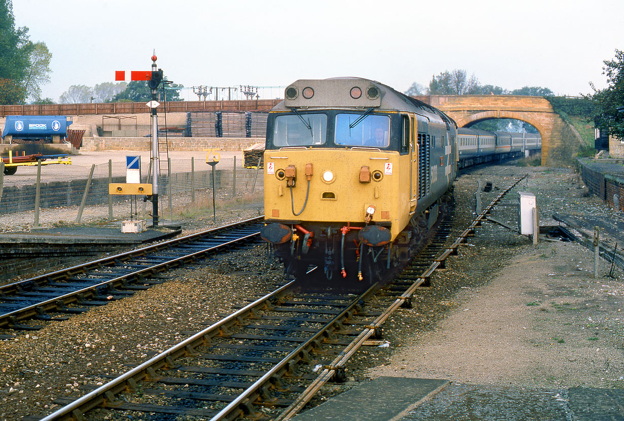 50033 Moreton-in-Marsh 18 October 1986