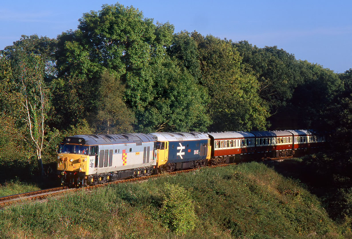 50117 & 50015 Nethercott 19 September 1998