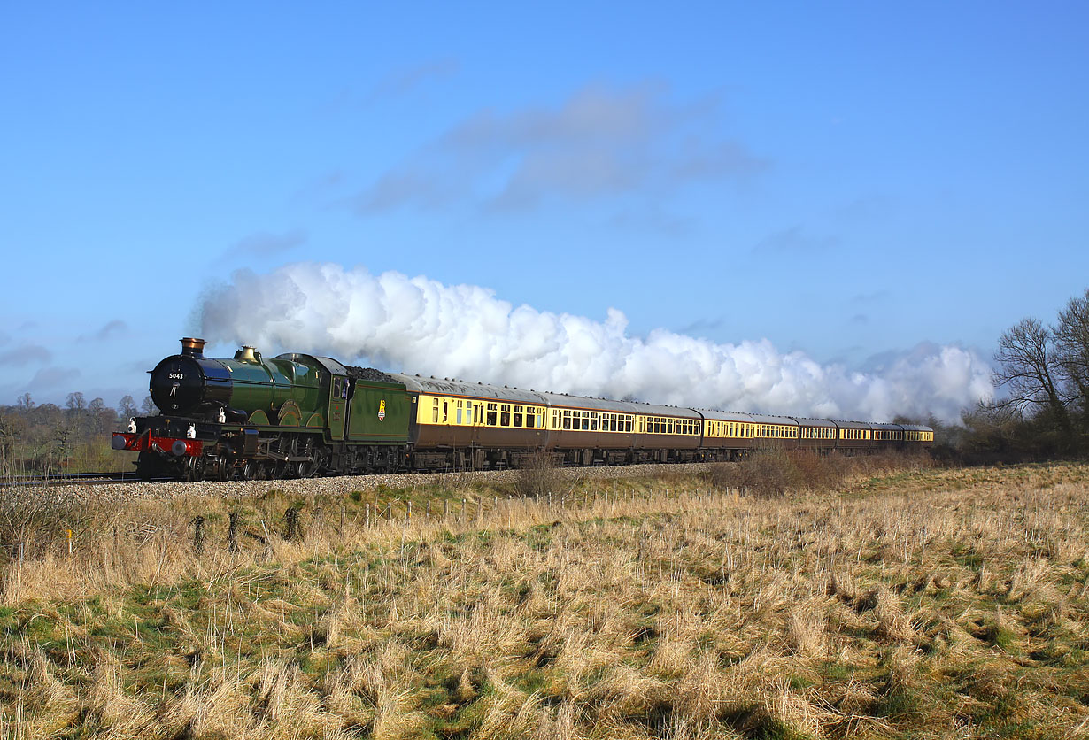 5043 Rousham 13 April 2013