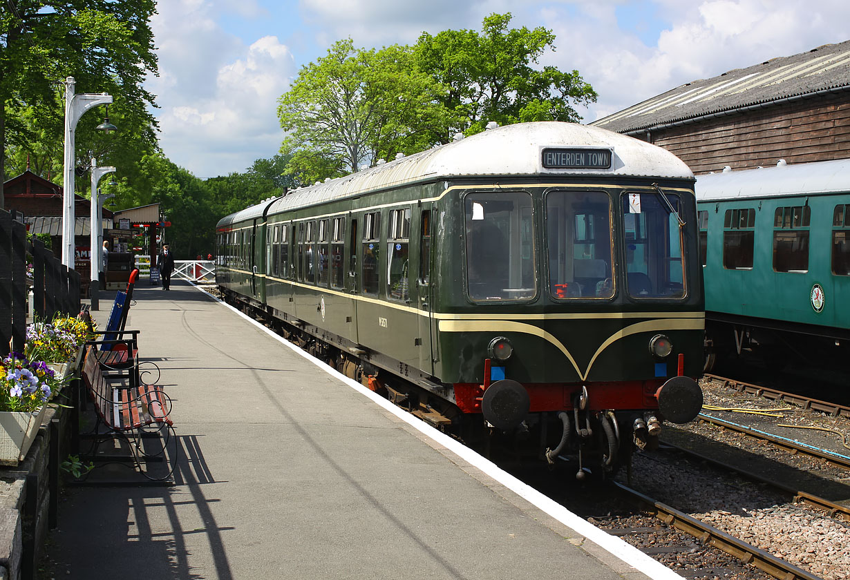 51571 & 50971 Tenterden Town 2 June 2013