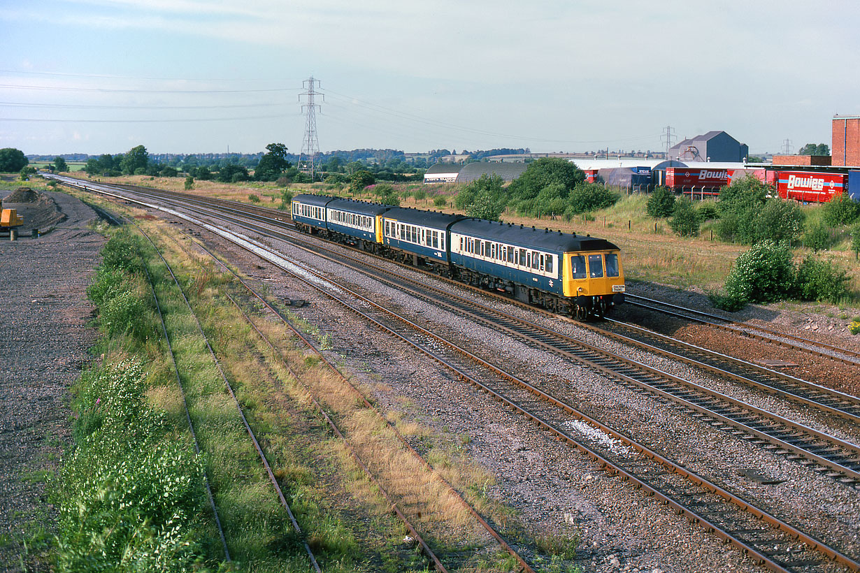 51855 Banbury 11 July 1987