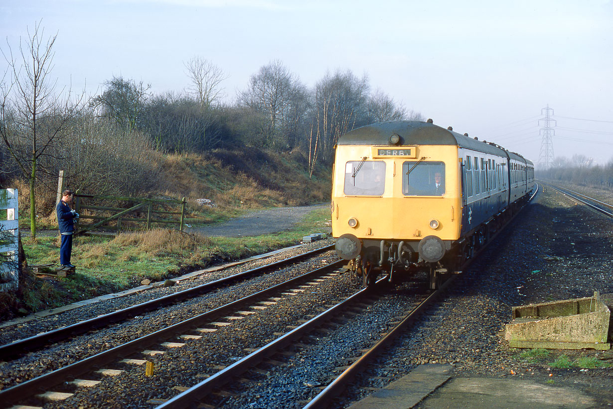 53738, 59262 & 53693 Water Orton 9 March 1985
