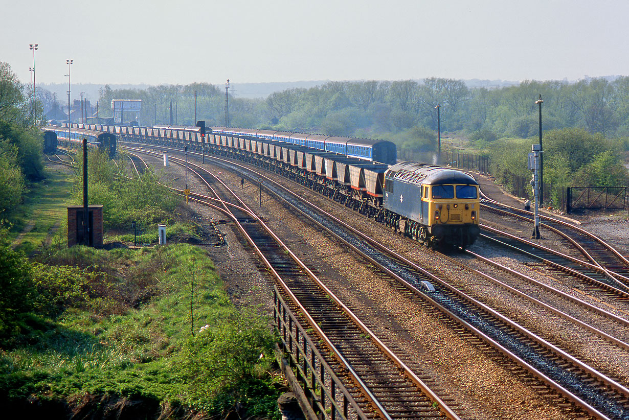 56022 Oxford (Walton Well Road) 7 April 1990