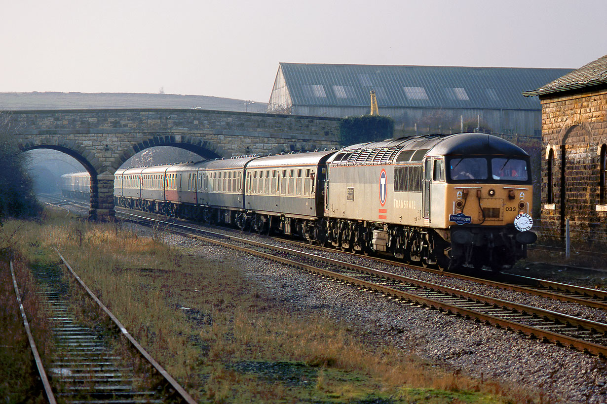 56033 Whitwell 16 December 2000