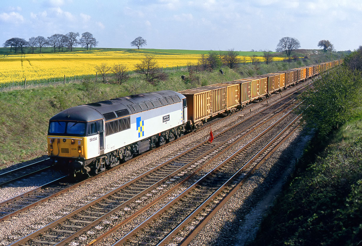 56034 Waltham St Lawrence 8 April 1990